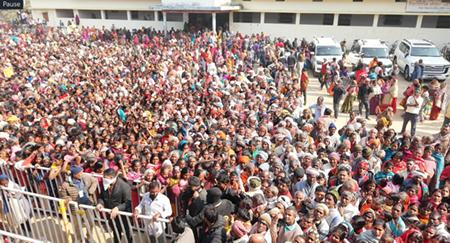 कोरमा प्रेतशिला मैदान में भव्य जनता अभिनंदन समारोह सह कंबल वितरण कार्यक्रम आयोजित, 25 हजार से अधिक लोगों की सहभागिता